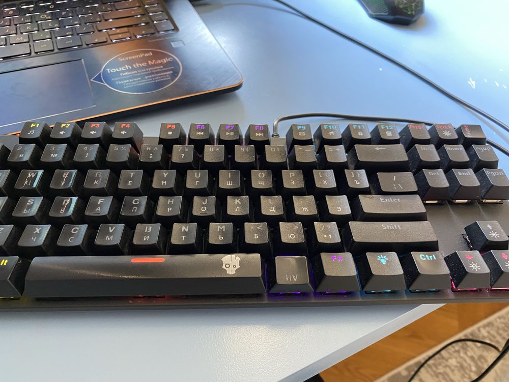 Игровая клавиатура 70%