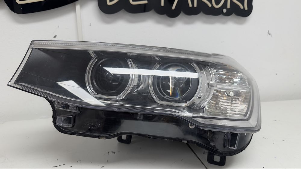 Far stanga BMW Bixenon F25 X3 / F26 X4 LCI