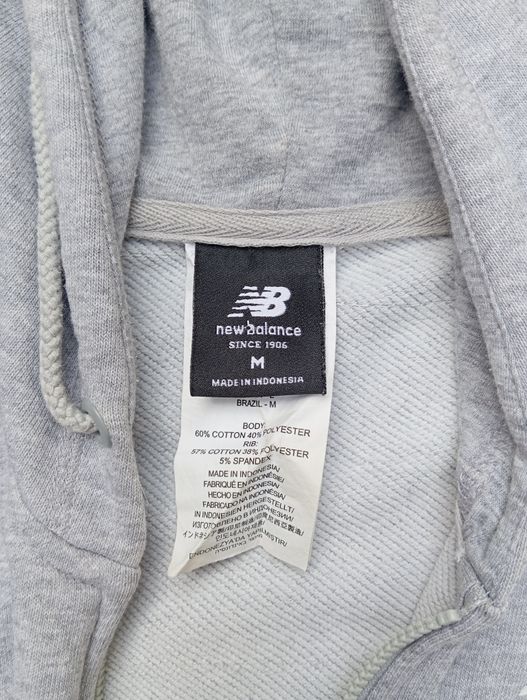 Vând hanorac de bărbați New Balance