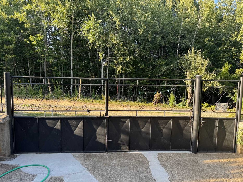 Метална гаражна/оградна порта