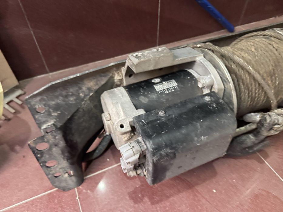 Лебедка Denso для Toyota Land Cruiser 80/100