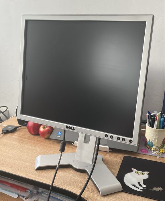 Monitor DELL UltraSharp 1707FP – 17", Black & Silver