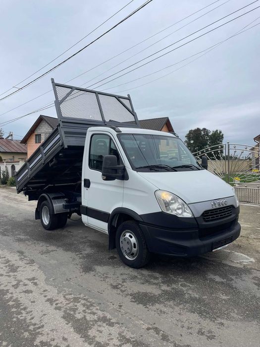 Iveco  daily basculabil