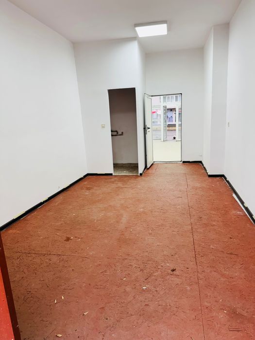 Дава се под наем Магазин в София, Банишора - 50 кв.м за 765 € - Снимка #12