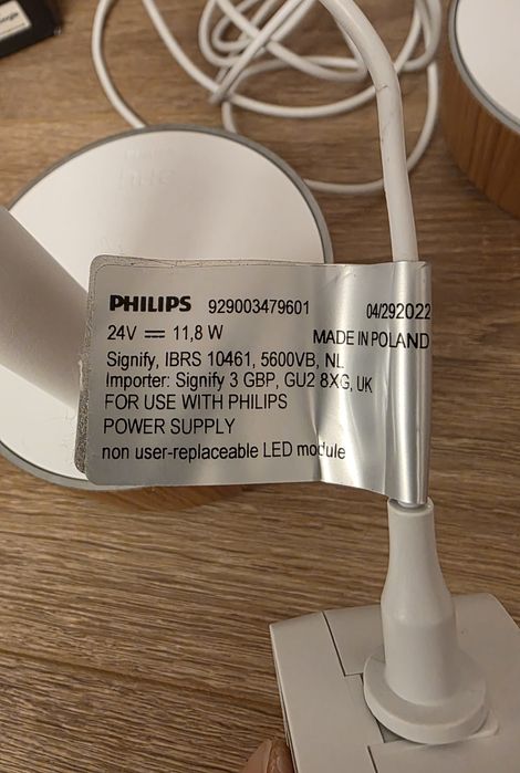 2 lampi Philips Hue Gradient Signe Oak, 1040lm, White and Color
