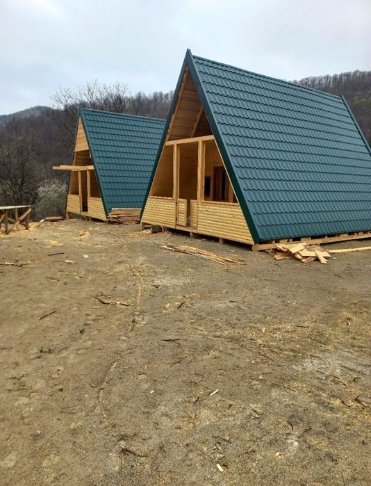 Vând cabană tip A pentru camping