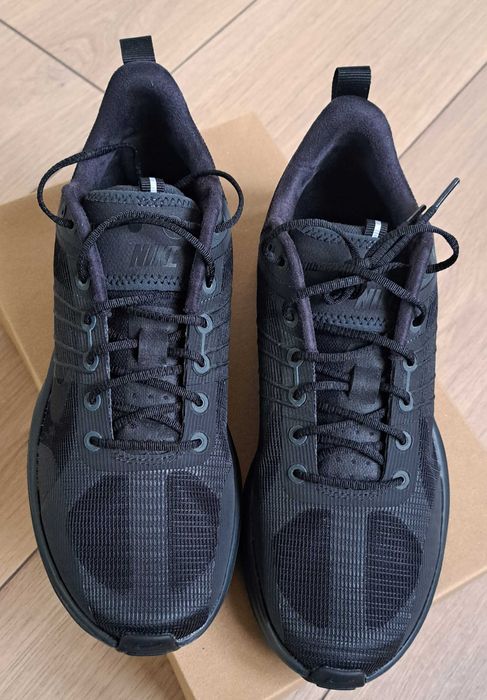 NIKE Lunar Roam нови
