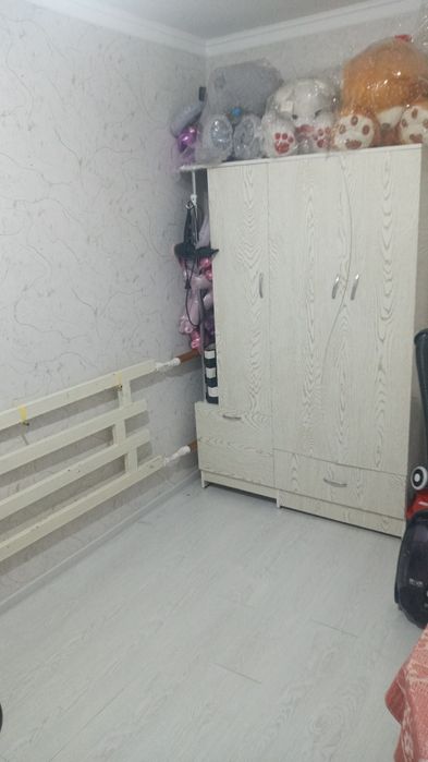 3 xonali dom sotiladi