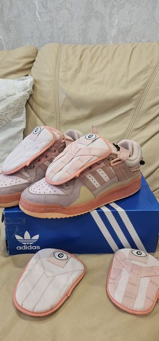 Кроссовки Adidas BAD BUNNY FORUM.