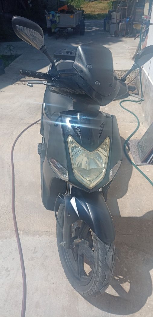 Urgent Scuter kymco Agiliti
