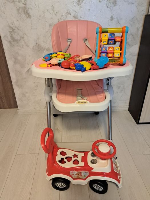 Vând scaun masa copii + mașinuța si jucării.