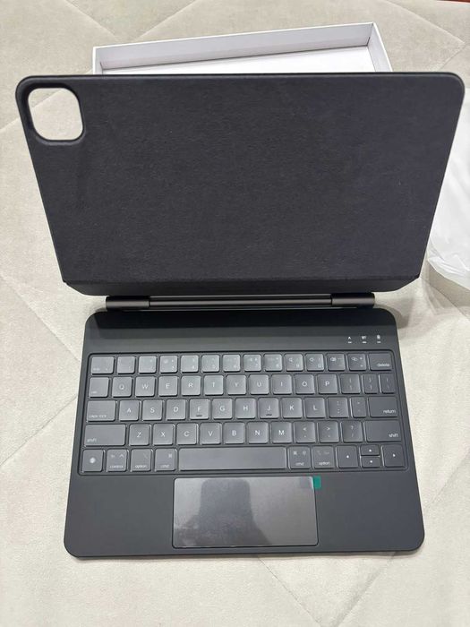 Новая wireless keyboard на Ipad (11 дюймов), магнитная клавиатура