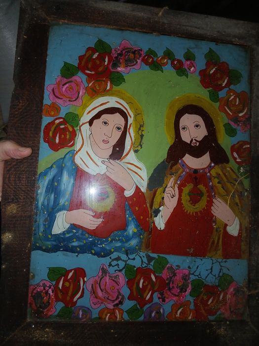 Vand 4 tablouri pictate pe sticla sunt vechi si unul lucrat manual