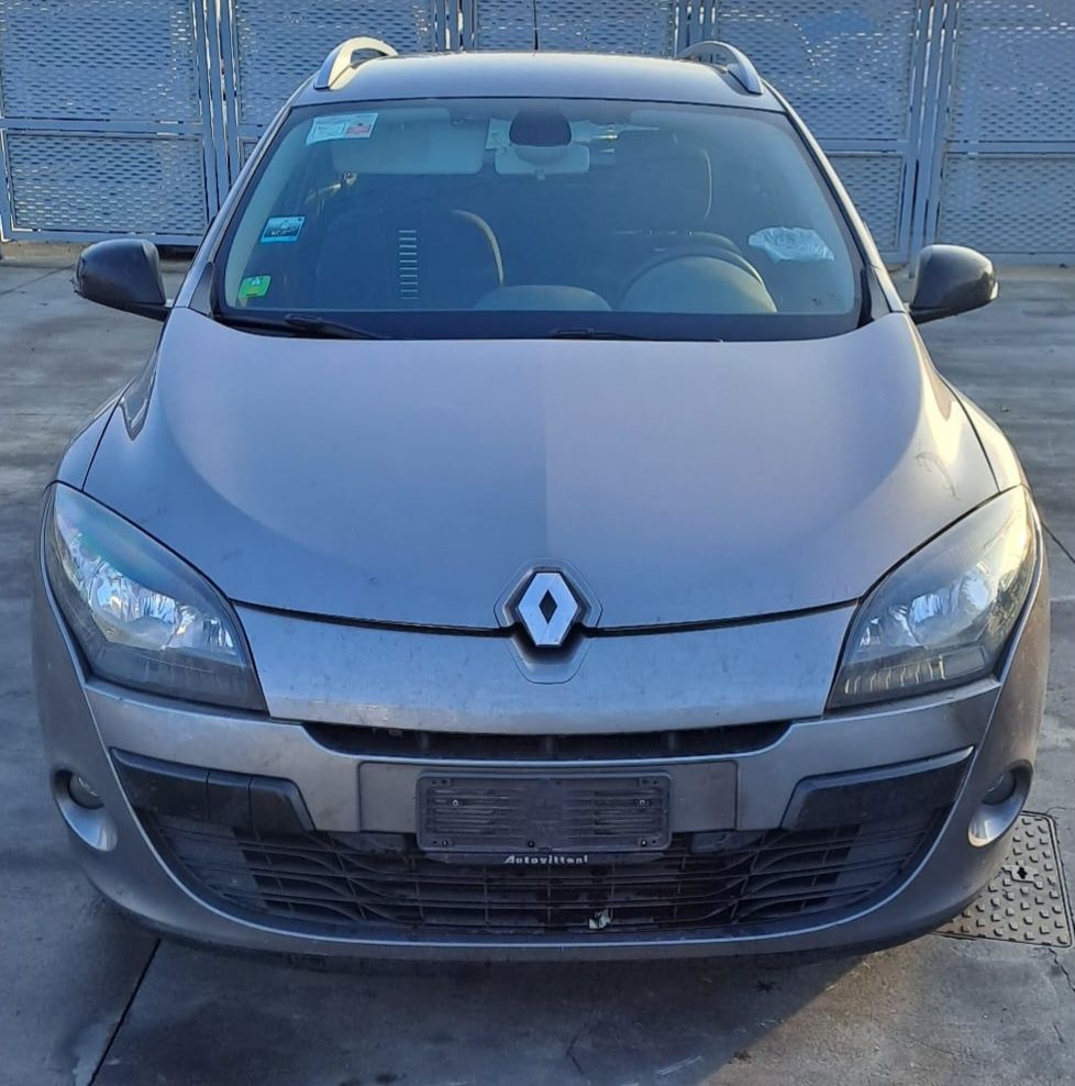 Dezmembrez renault megane 3 break