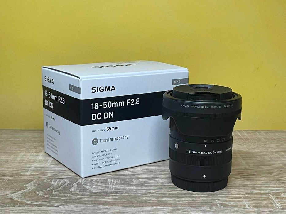 Обектив Sigma 18-50 F2.8