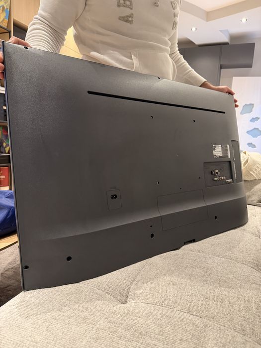 Телевизор LG UHD 43UN74