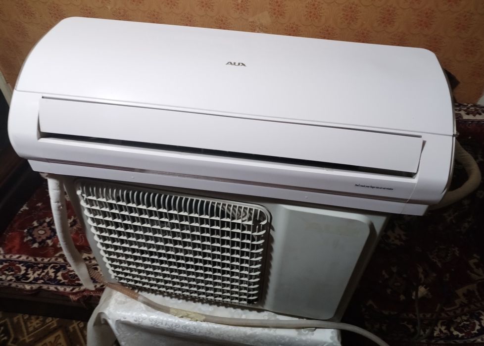 Продам кондиционер AUX12 б/у