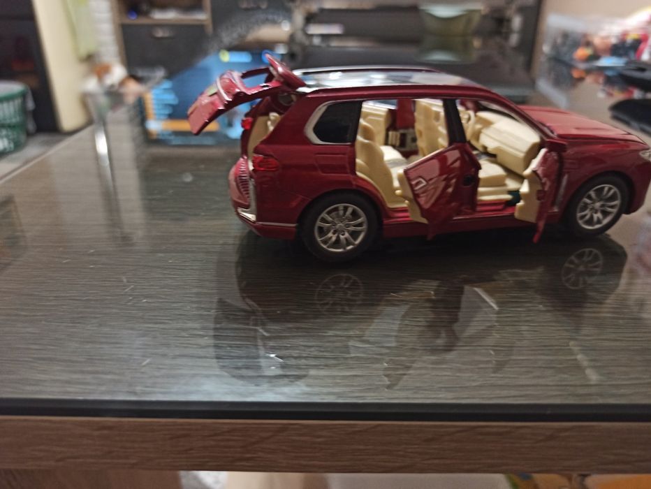 Метална колекционерска количка BMW