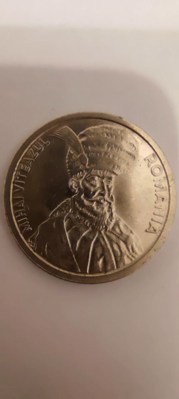 Moneda de 100 de lei din anul 1992, cu chipul lui Mihai Viteazul
