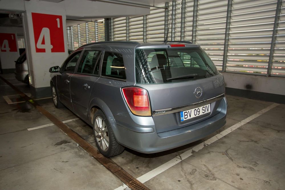 OPEL ASTRA H CARAVAN (BREAK)
​Se vinde Opel Astra H, versiunea break