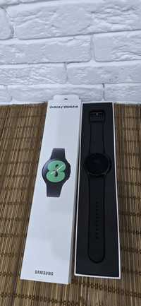 Smart часы Samsung Galaxy watch 4