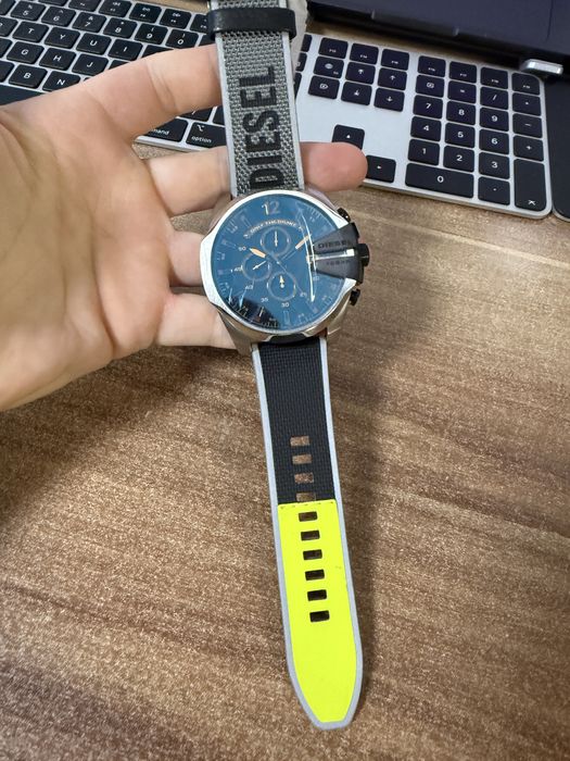 Ceas Diesel Mega Chief / Nou |