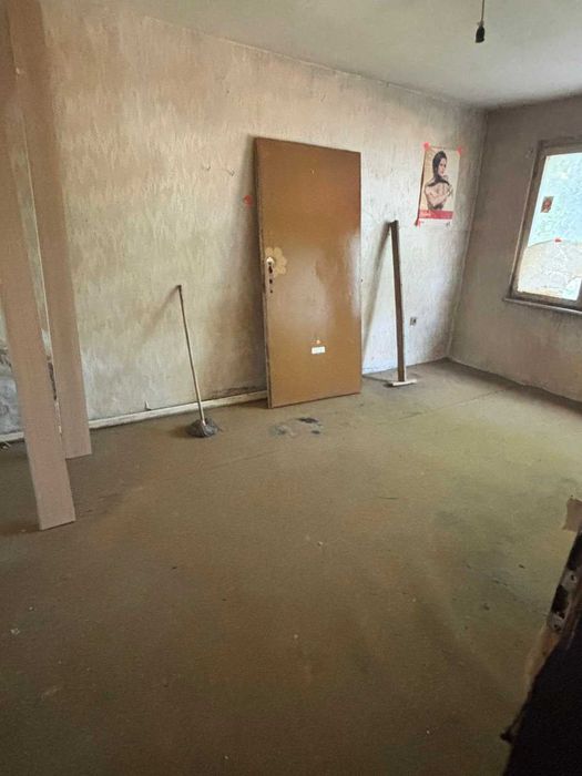 Продава МНОГОСТАЕН
град София, Дружба 2