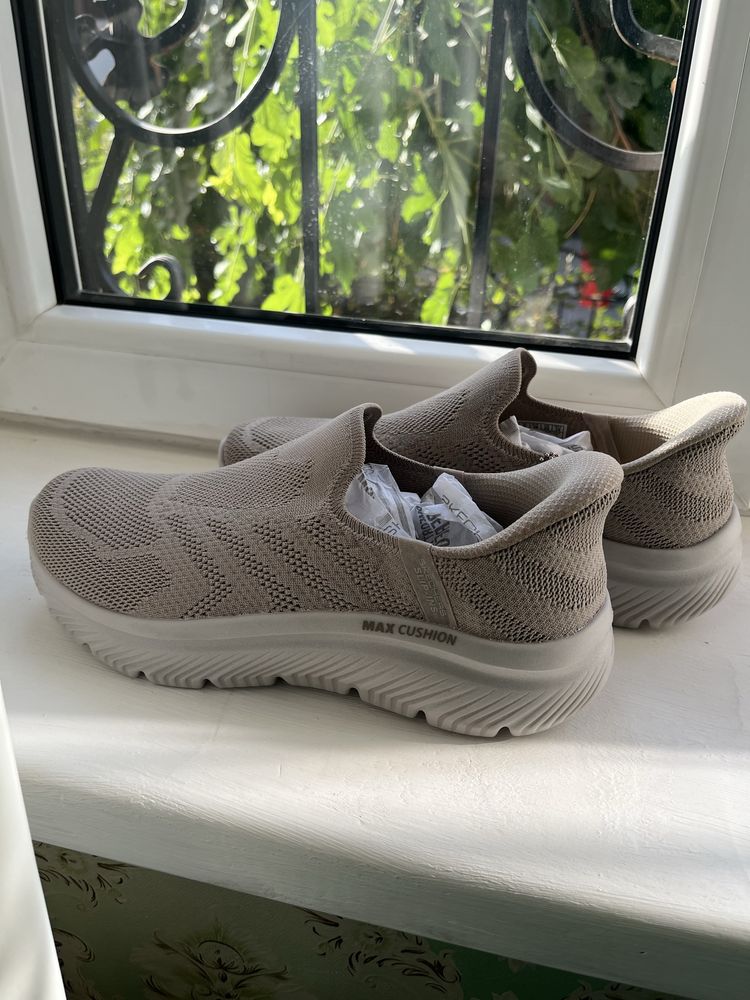 Skechers Max-Cusion slip-ins 39 размера