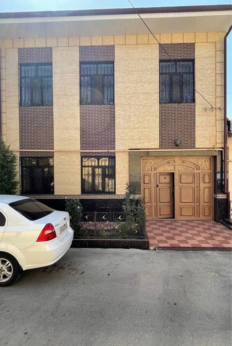 Участок Юнусобод 3 сотих.