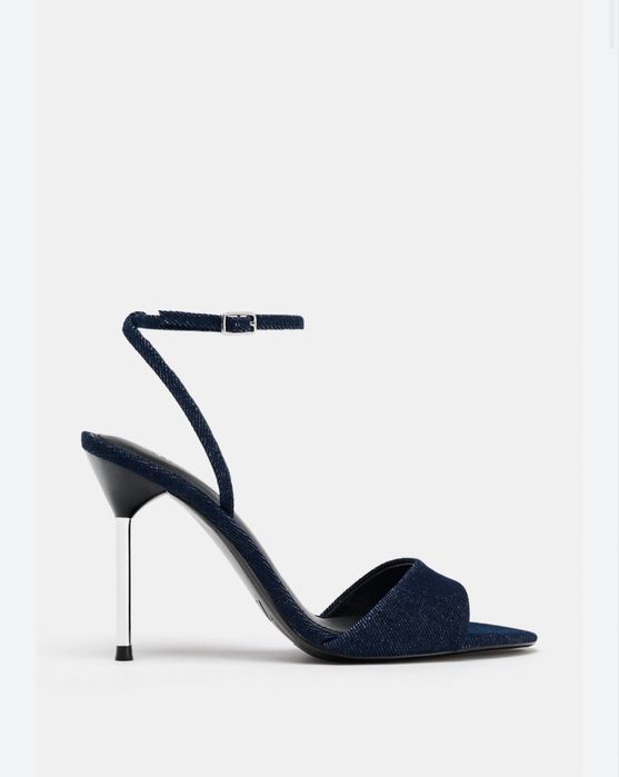 Сандали на ток Zara