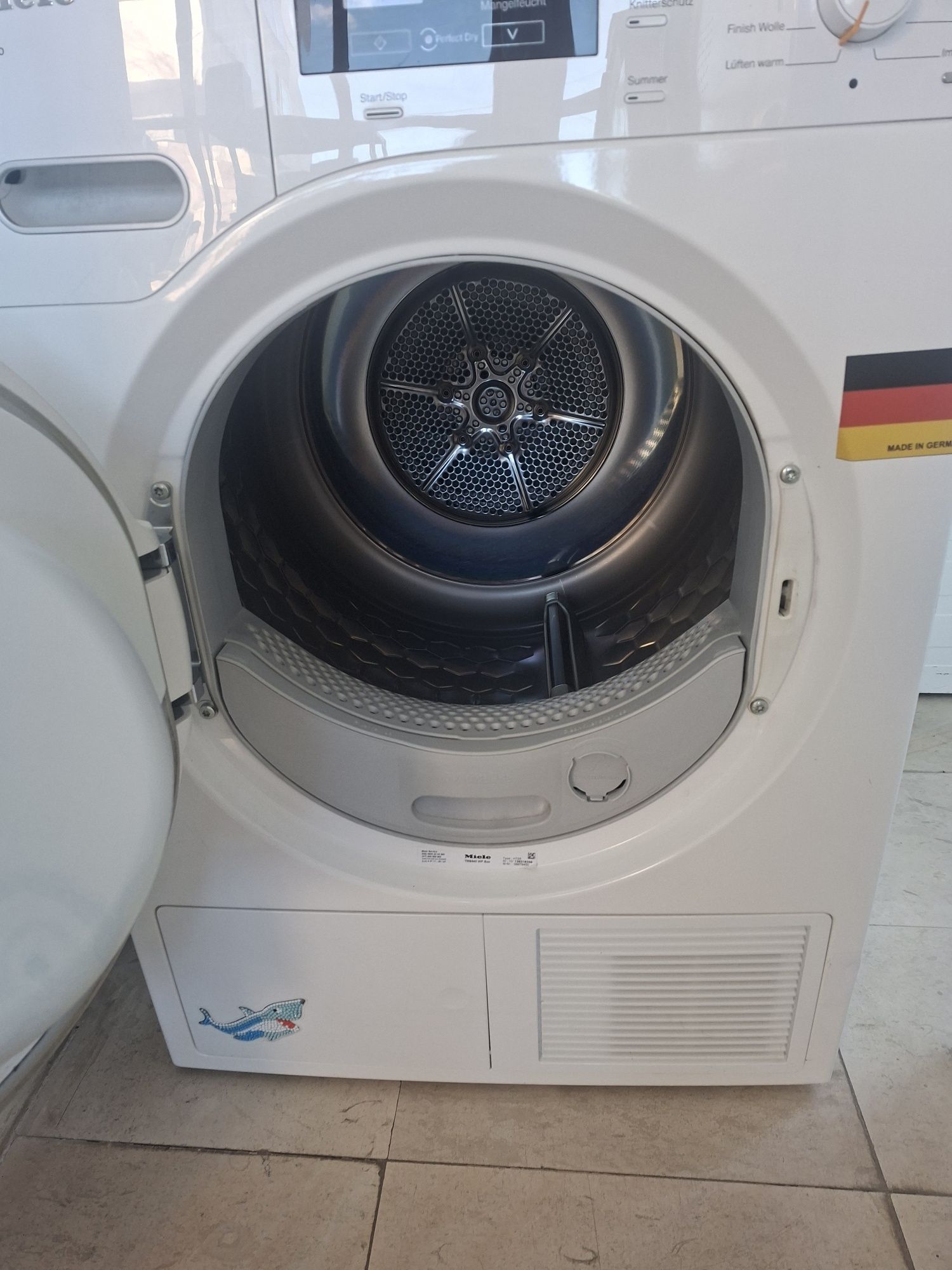 Сушилня Miele термопомпа