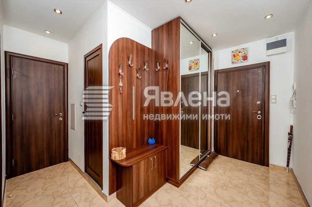 Дава се под наем Двустаен апартамент в София, Люлин 10 - 68 кв.м за 640 € - Снимка #6