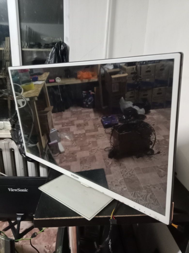 Продам мониторы 32 диоганаль 60гц