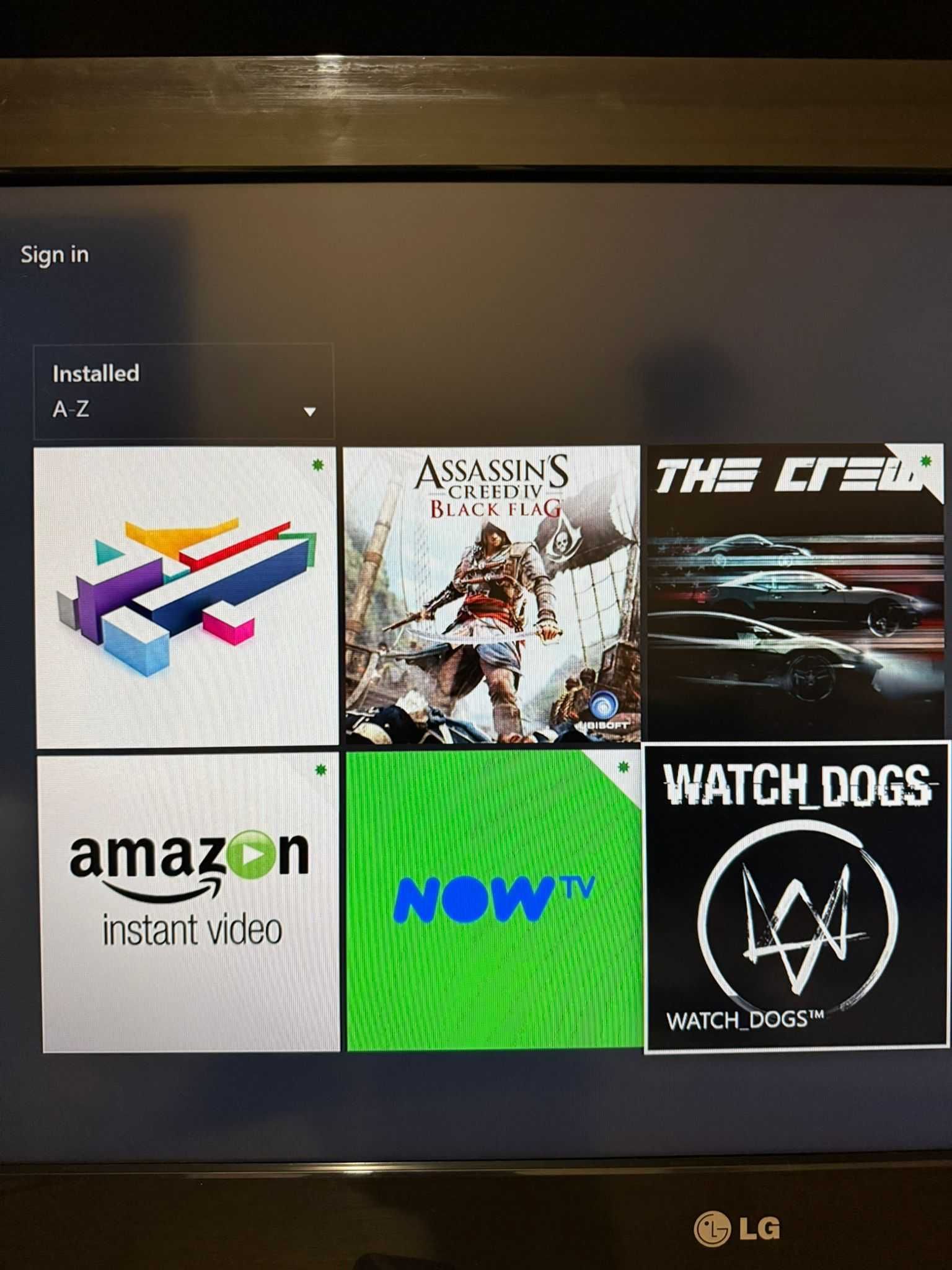 Xbox one 500gb + Controller Wireless original + 4 jocuri
