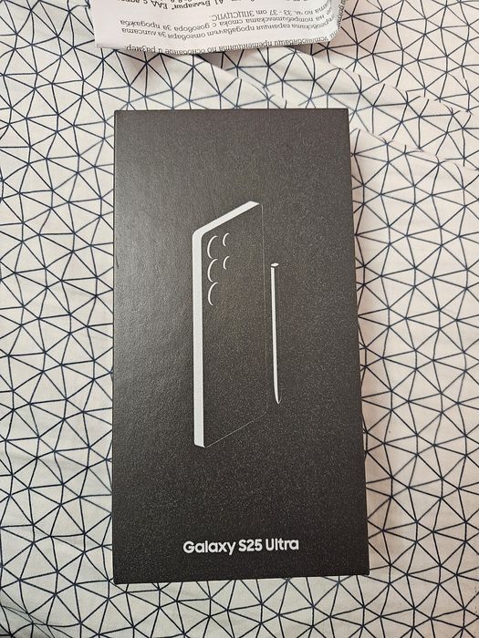 SAMSUNG S25 ULTRA 256GB неотварян