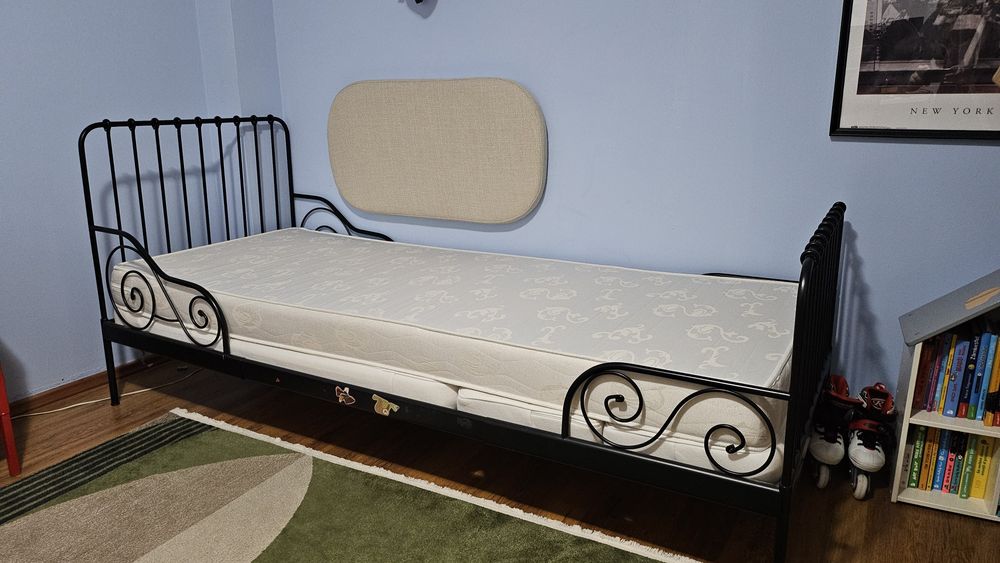 Pat extensibil Ikea Minnen 80x200 cu 2 saltele si somiera