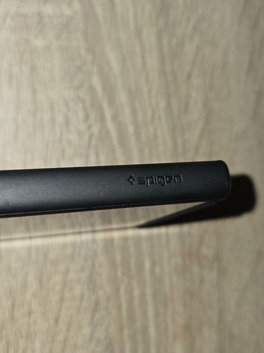 Spigen s24 ultra кейс
