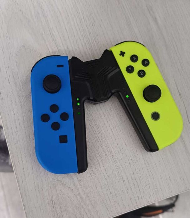 Joy-Con для Switch (грип в подарок)