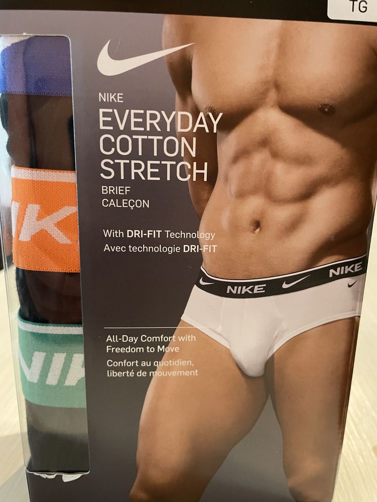 Nike слипове DRI-FIT Technology