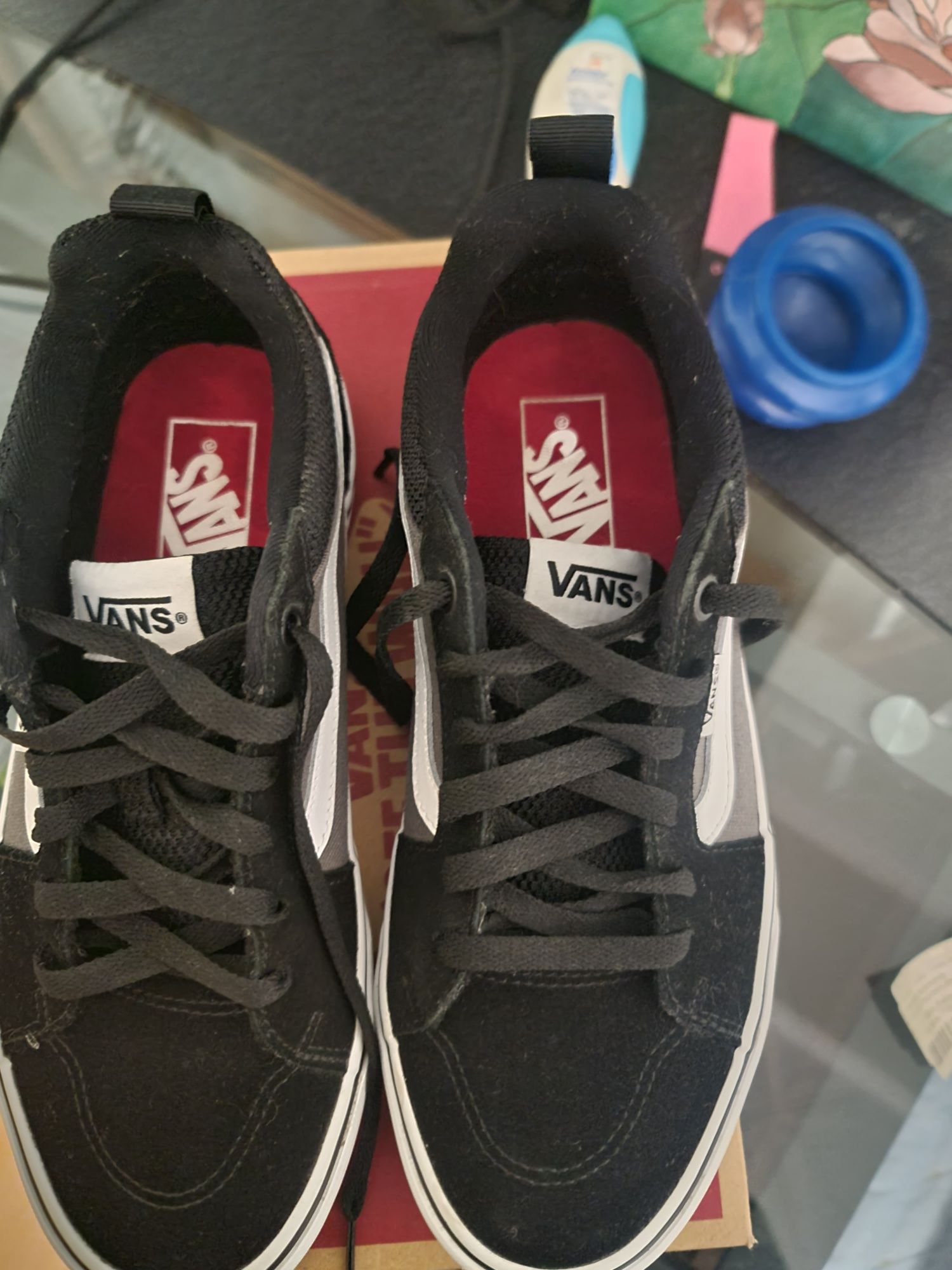 Продам кеды  Vans. Оригинал. Новые. Замша натуральная Цена 35000.