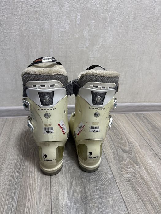 Горнолыжные ботинки