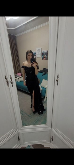 Вечернее платье чёрное