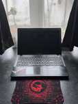 Laptop ASUS funcțional – ideal pentru școală, birou, YouTube