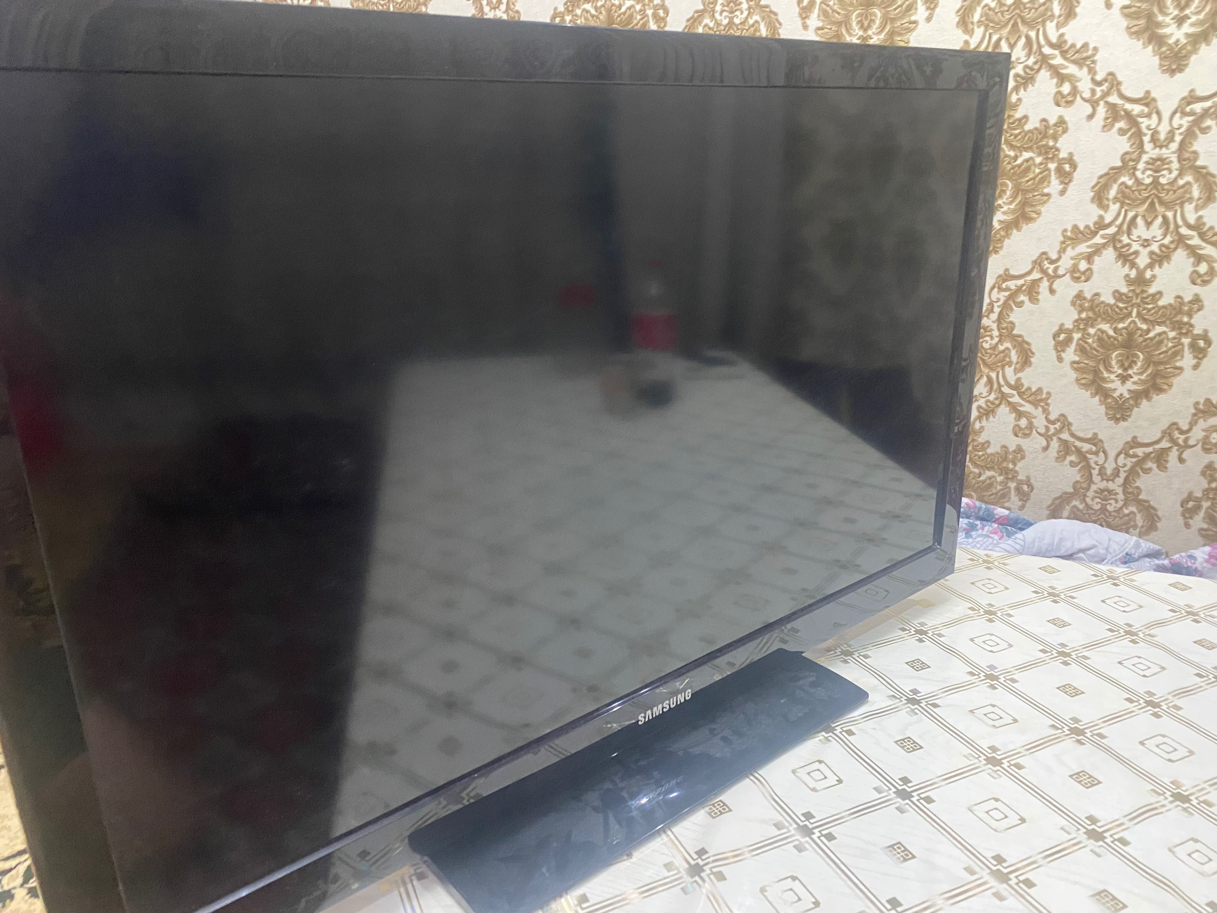 Samsung telivezor 43 talik