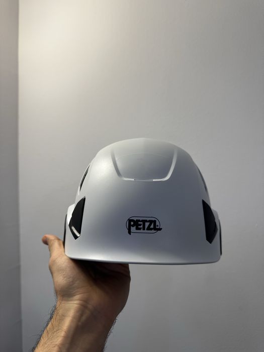 Casca Alpinism Petzl Strato Vent