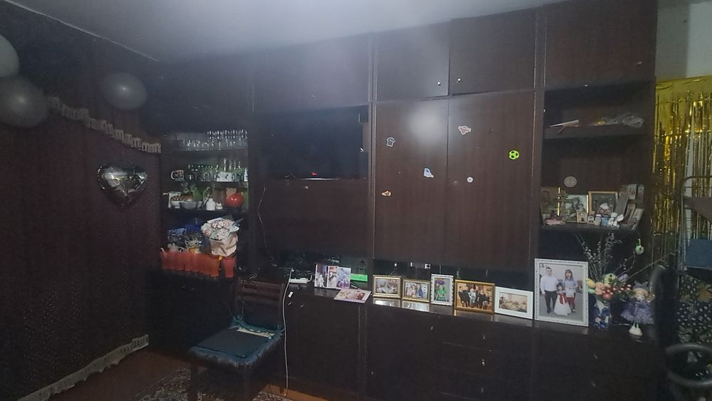 Отдам даром стенку самовывоз