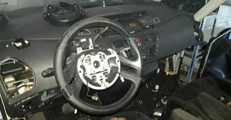 Citroen C4 Picasso 2.0HDI на части