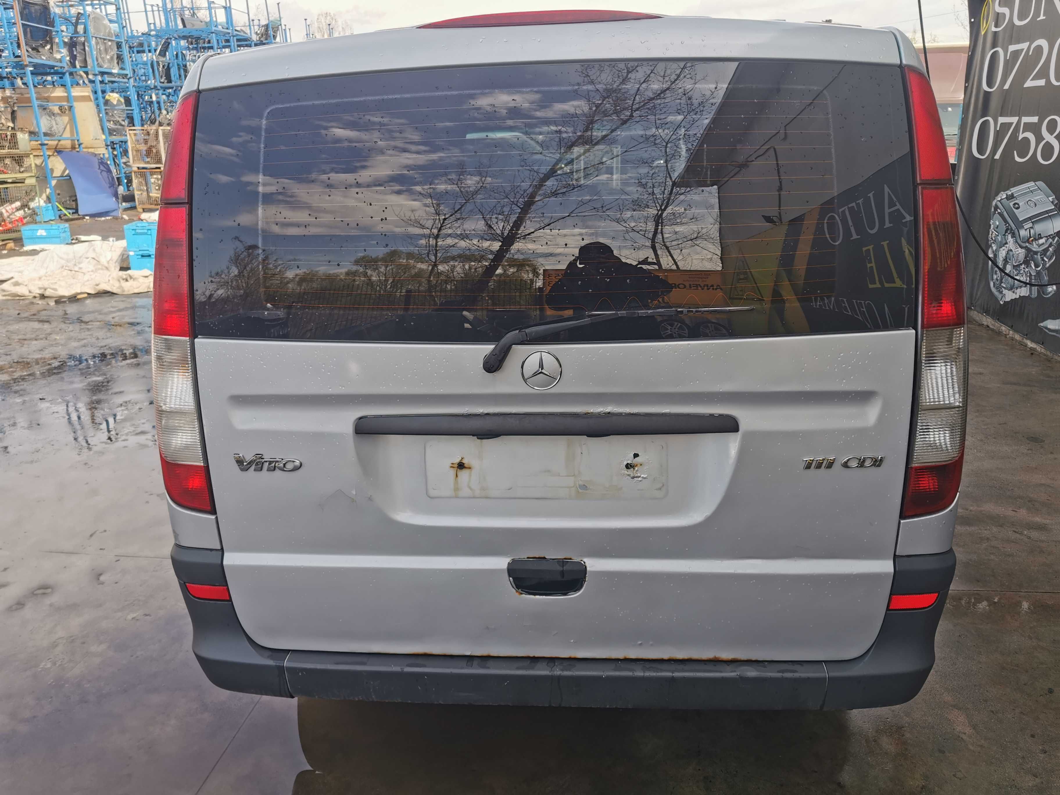 Dezmembrez Vito/Viano W638 111CDI 2.2 euro4/Compresor clima/Alternator