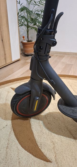 Vănd trotineta xiaomi pro2