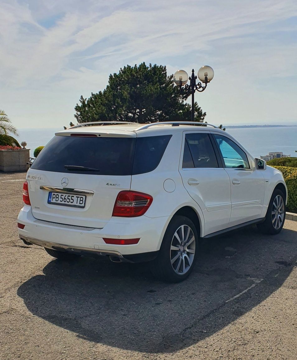 Продавам Mercedes ML 350 4 Matik Grand etition Facelift